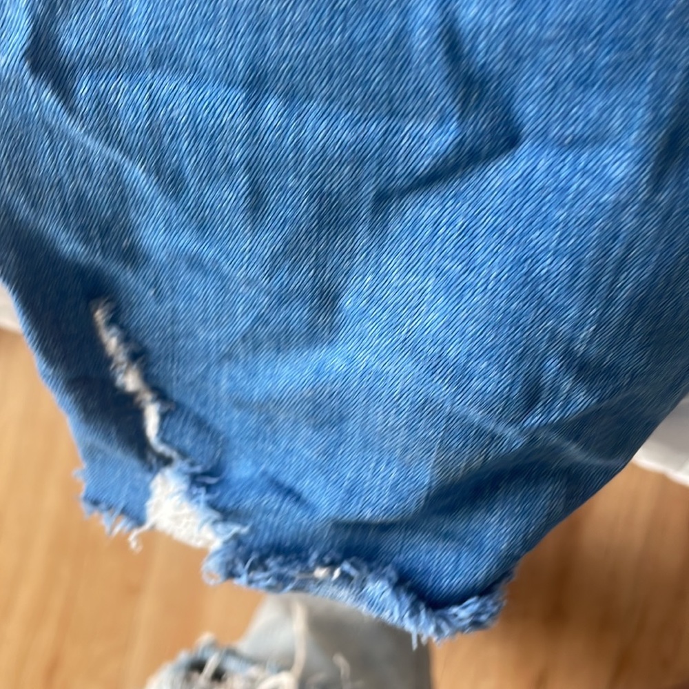 Jeans - Picture 10 of 11